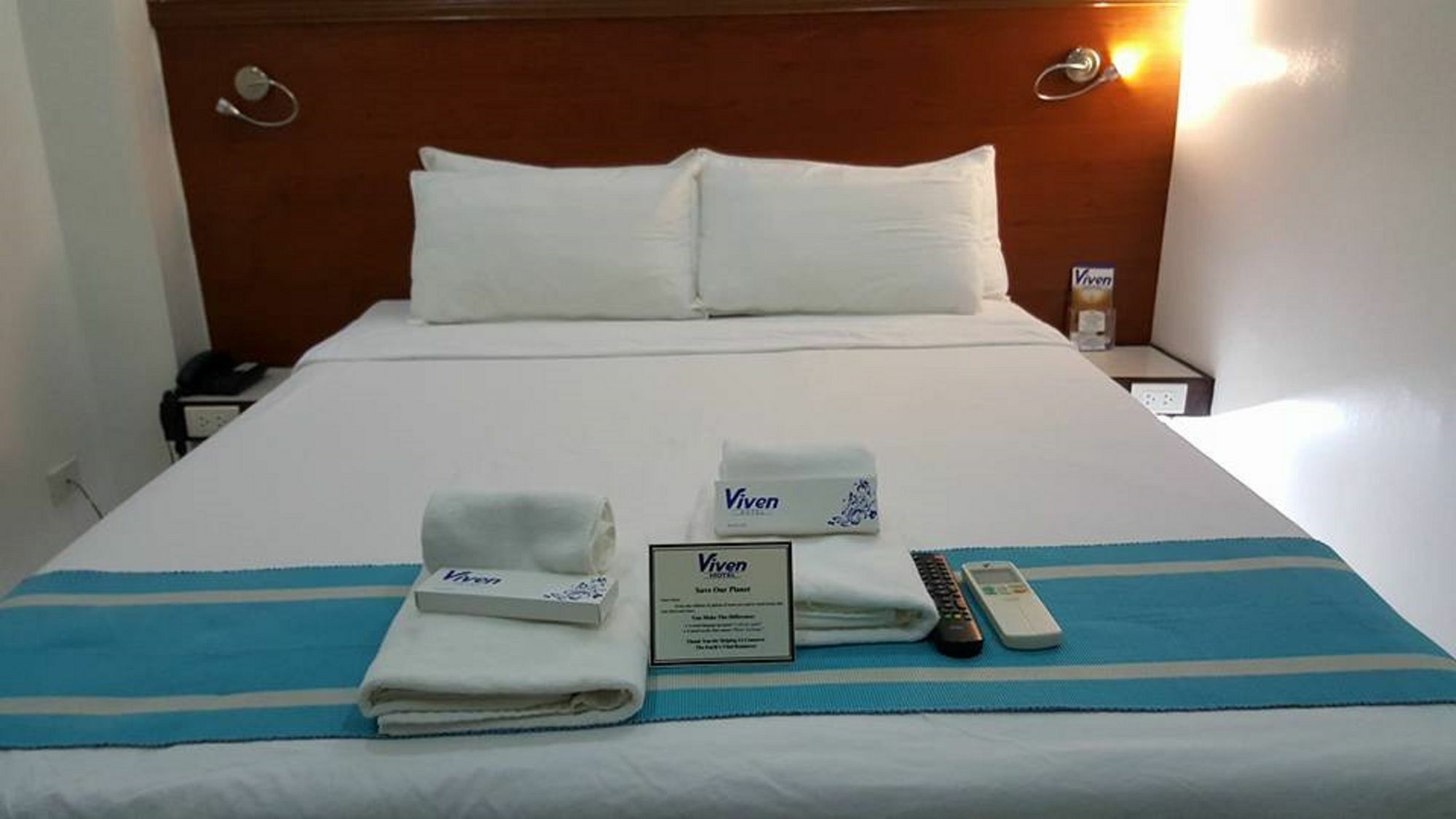 Viven Hotel Laoag Buitenkant foto