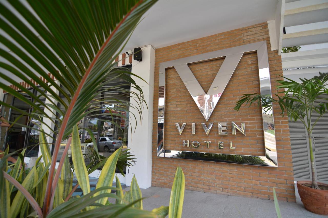 Viven Hotel Laoag Buitenkant foto